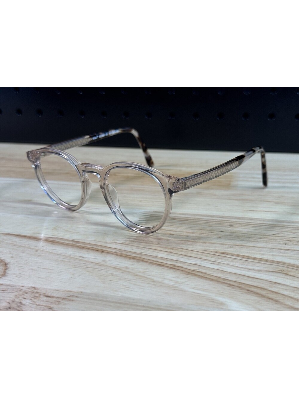 Maui Jim MJO 2209-05B Eyeglasses Glasses Crystal Clear Hint of Pink 46[]22-145